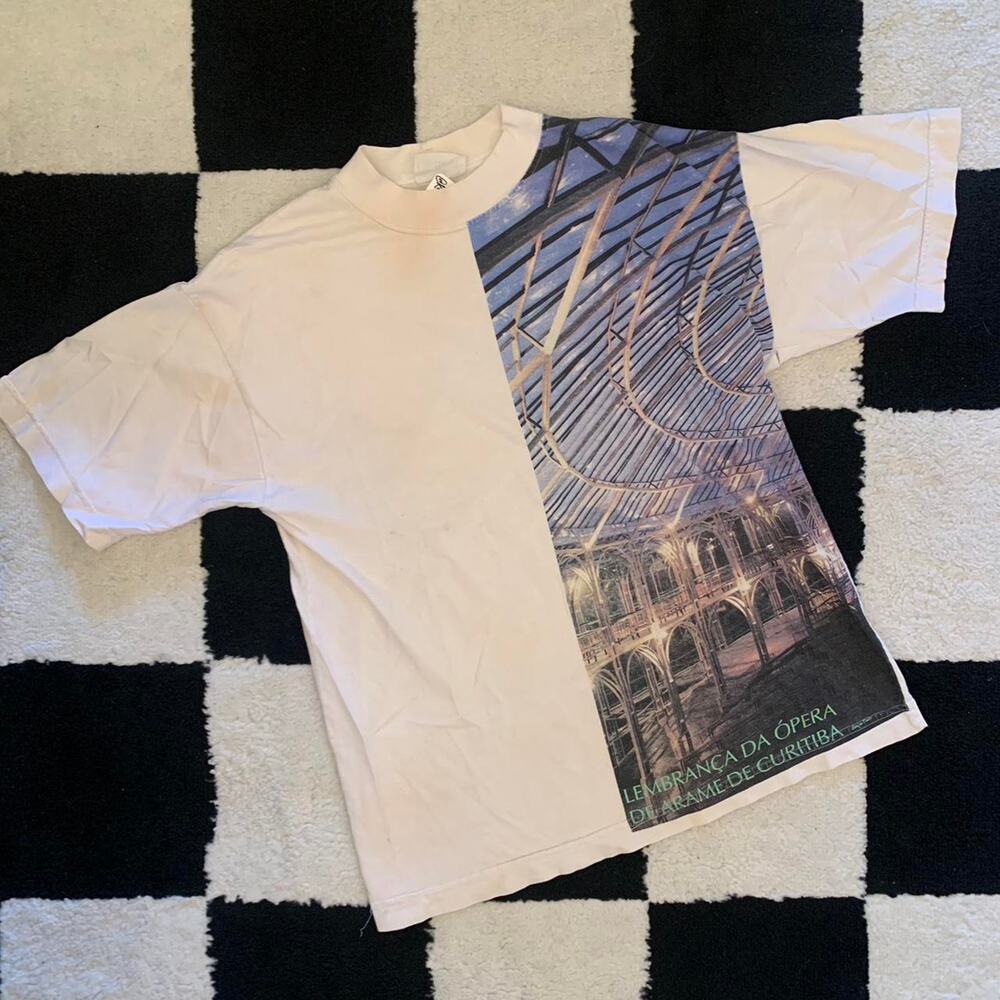 Vintage Lembrança da ópera de arame de Curitiba t-shirt